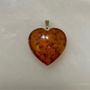 10k Solid Gold & Amber Heart Shaped Pendant